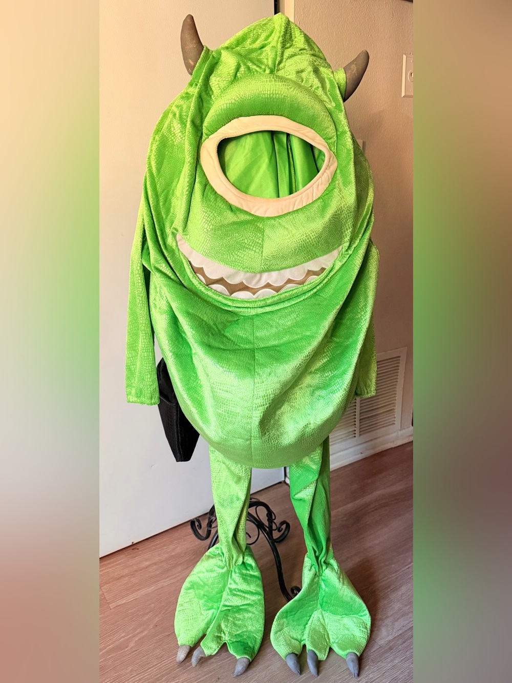 Disney Store Monsters Inc. Mike Wazowski Costume Kids Size 4-6T